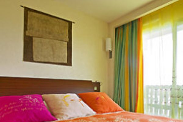 Sofitel Tahiti Maeva Beach Resort (Outu Maoro)